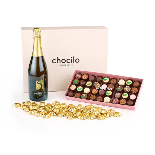 Chocilo Melbourne Starry Night Christmas Luxury Chocolate Hamper with 36 premium chocolates, 100 gold foiled stars, and a bottle of Strathewen Sparkling Chardonnay