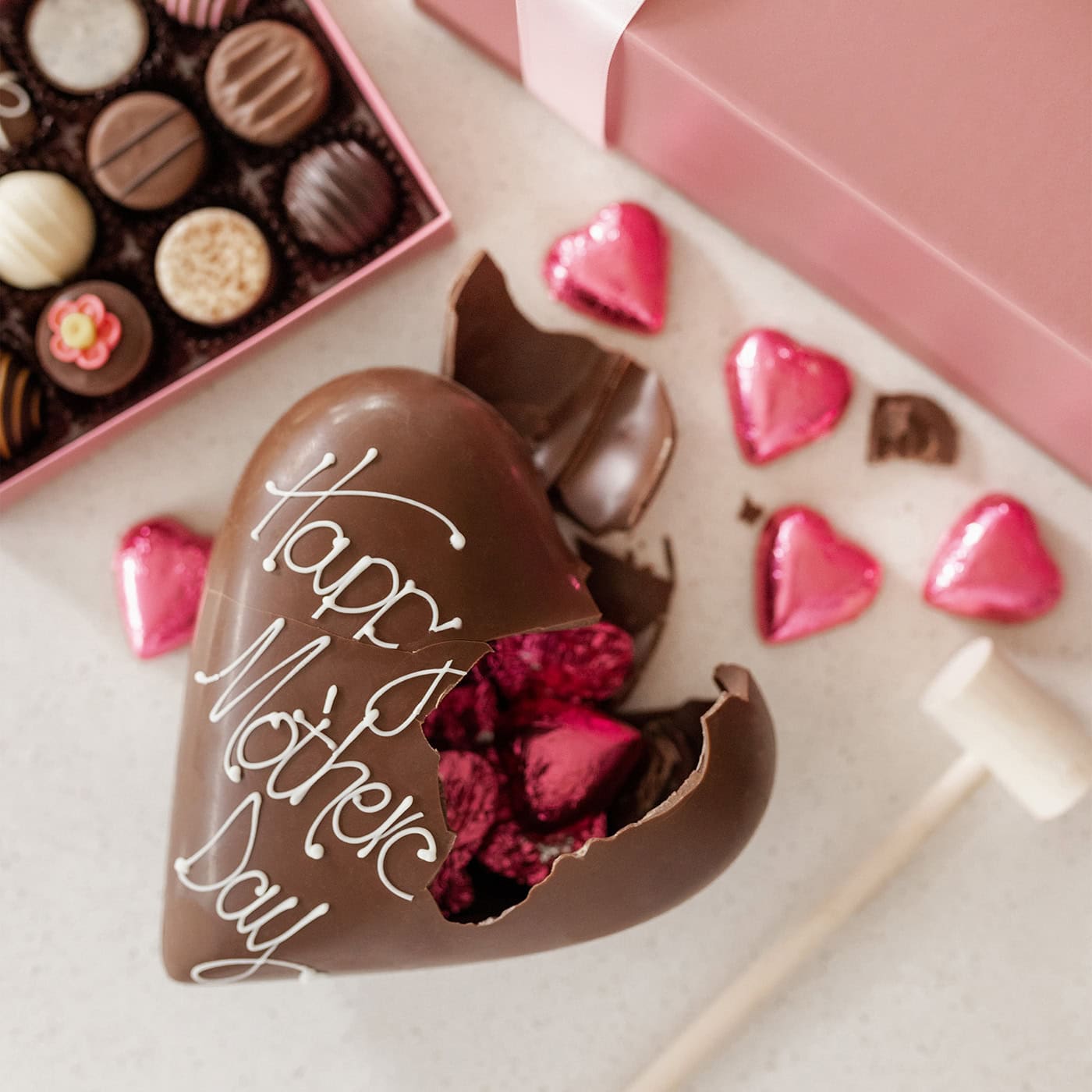 Chocilo Melbourne Mother's Day Chocolate Smash Heart